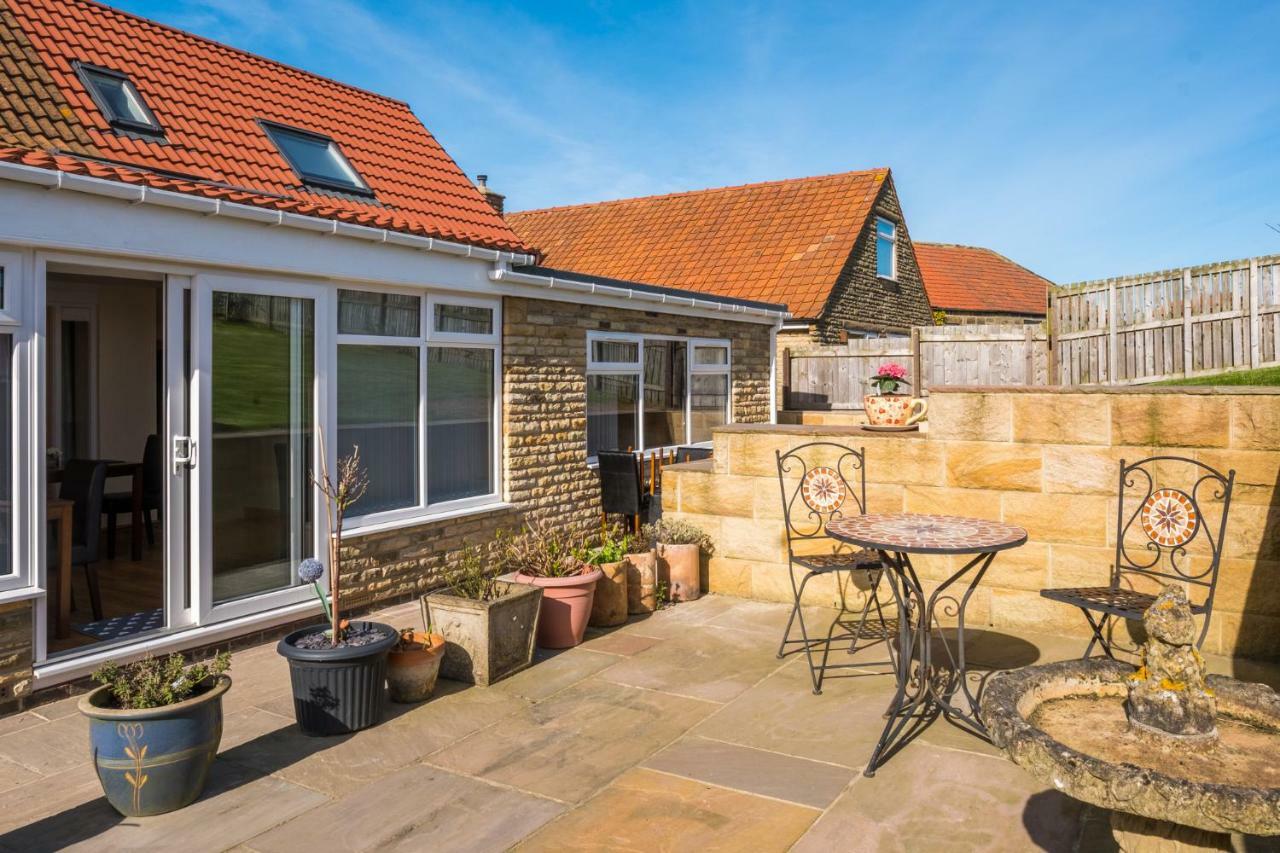 Lazy Days Bed & Breakfast Hawsker Exterior foto